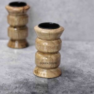 Natural Beauty: Decorative 4-Inch Tealight Candle Holder in Mango Wood
